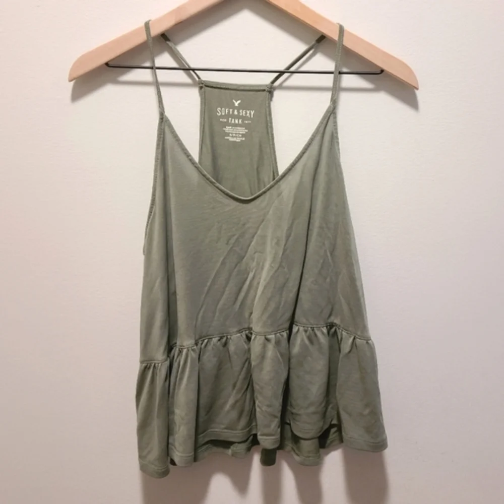 Olive/Sage Green Vneck Tank Top S American Eagle Soft & Sexy Peplum - Picture 4 of 16